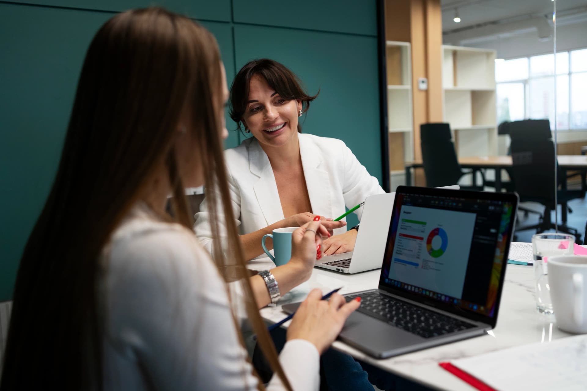 Consultoria em gestão empresarial: o que é, CNAE e como funciona