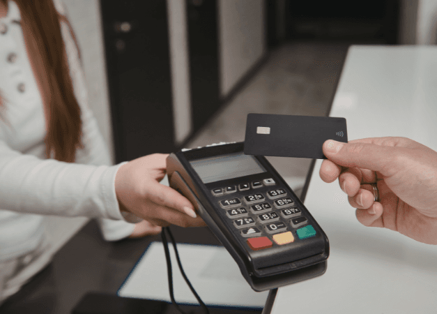 Precisa de CNPJ para ter maquininha de cartão? Entenda!